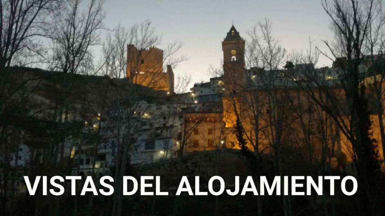 Apartamentos Los Robles Alcala del Jucar Dış mekan fotoğraf